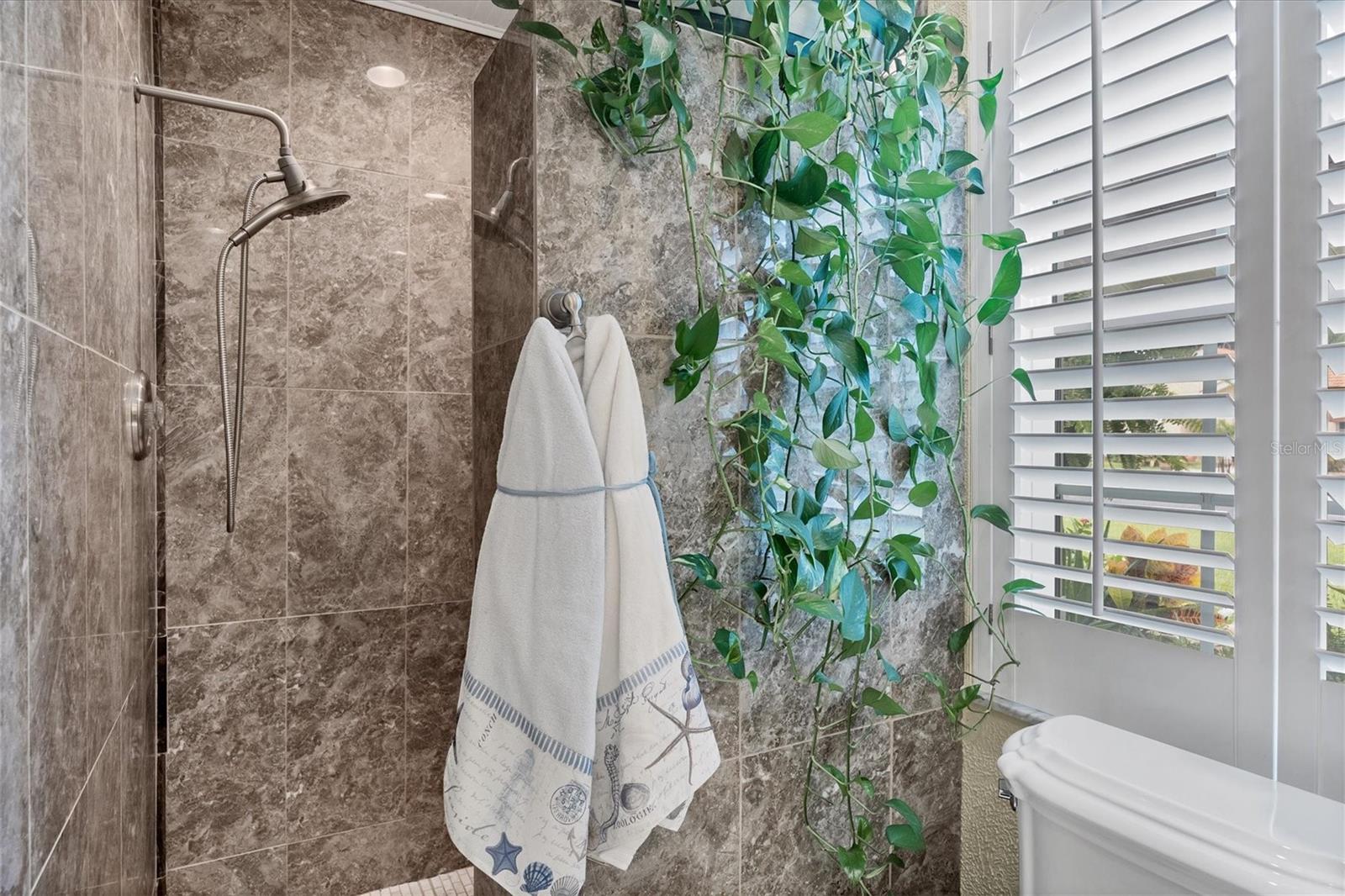 3297 MEADOW RUN CIR, VENICE, FL, 34293