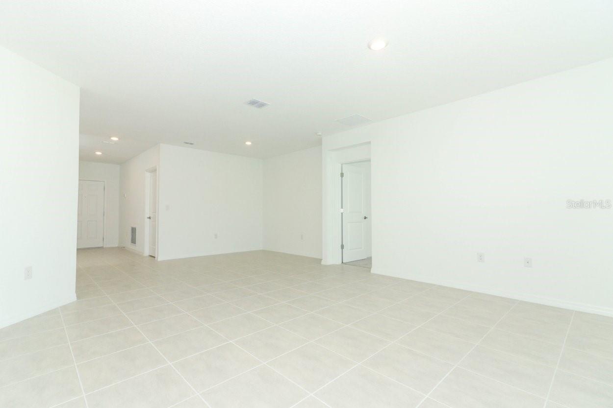 353 RIVER FRONT WAY, EDGEWATER, FL, 32141