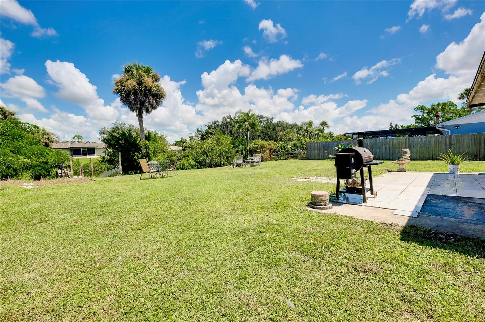 9027 E RIVER RD, VENICE, FL, 34293
