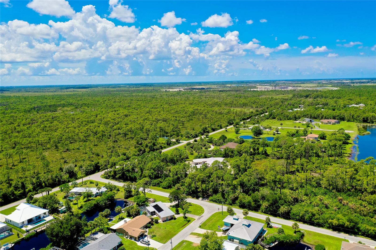 9027 E RIVER RD, VENICE, FL, 34293