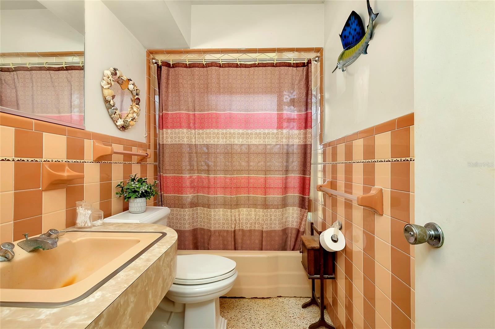 9027 E RIVER RD, VENICE, FL, 34293