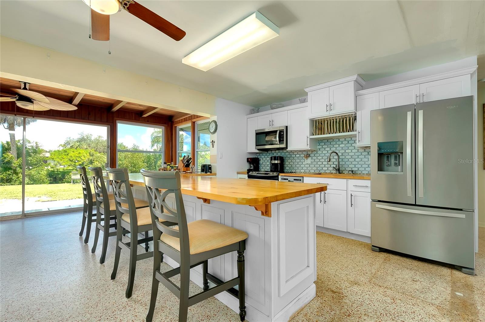 9027 E RIVER RD, VENICE, FL, 34293