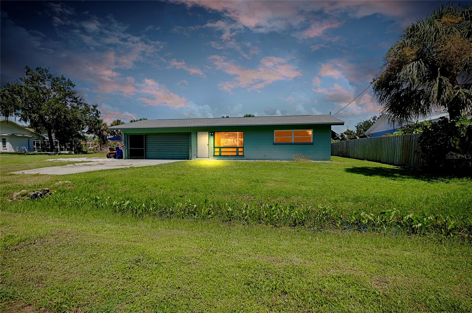 9027 E RIVER RD, VENICE, FL, 34293