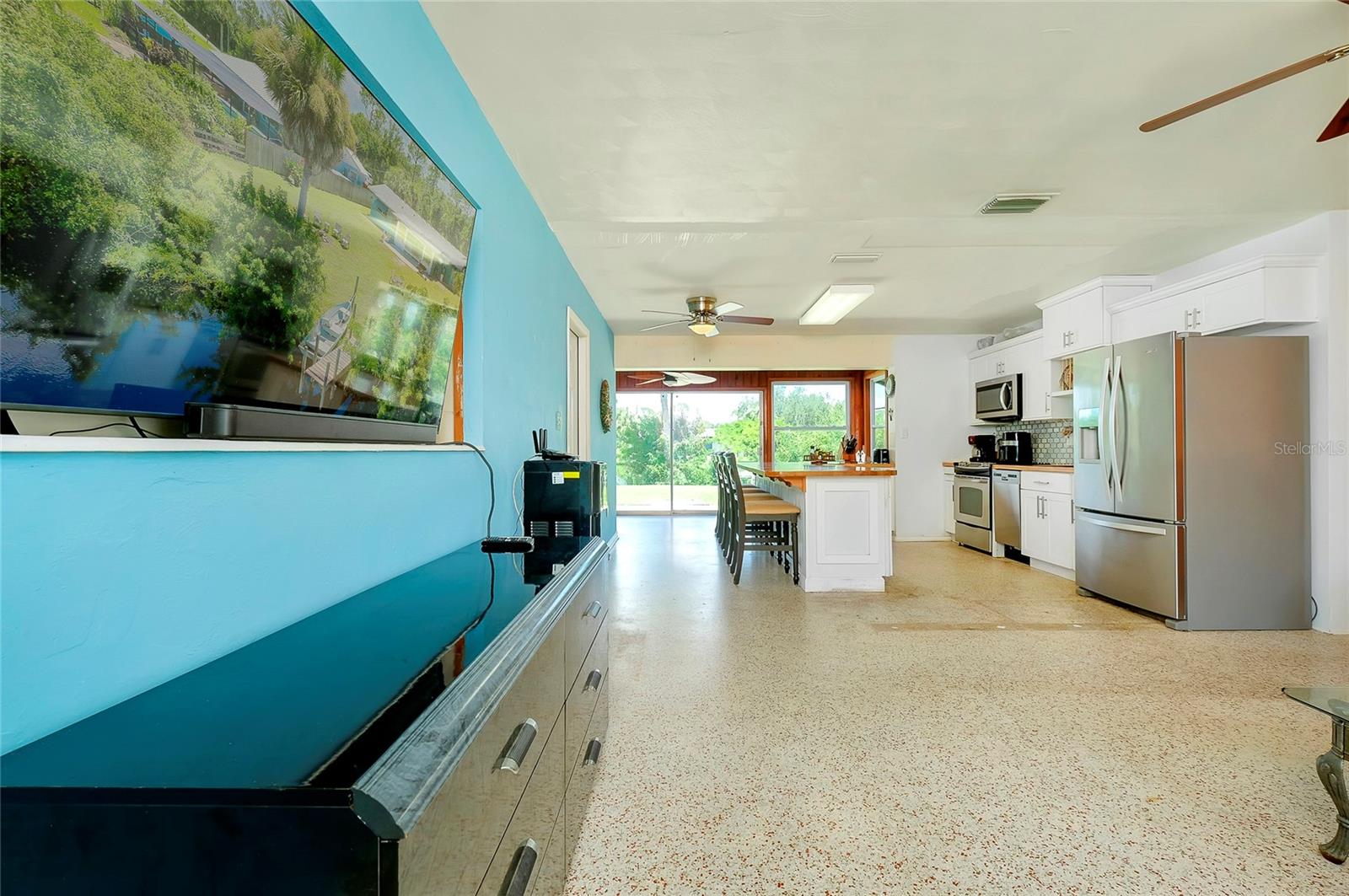 9027 E RIVER RD, VENICE, FL, 34293