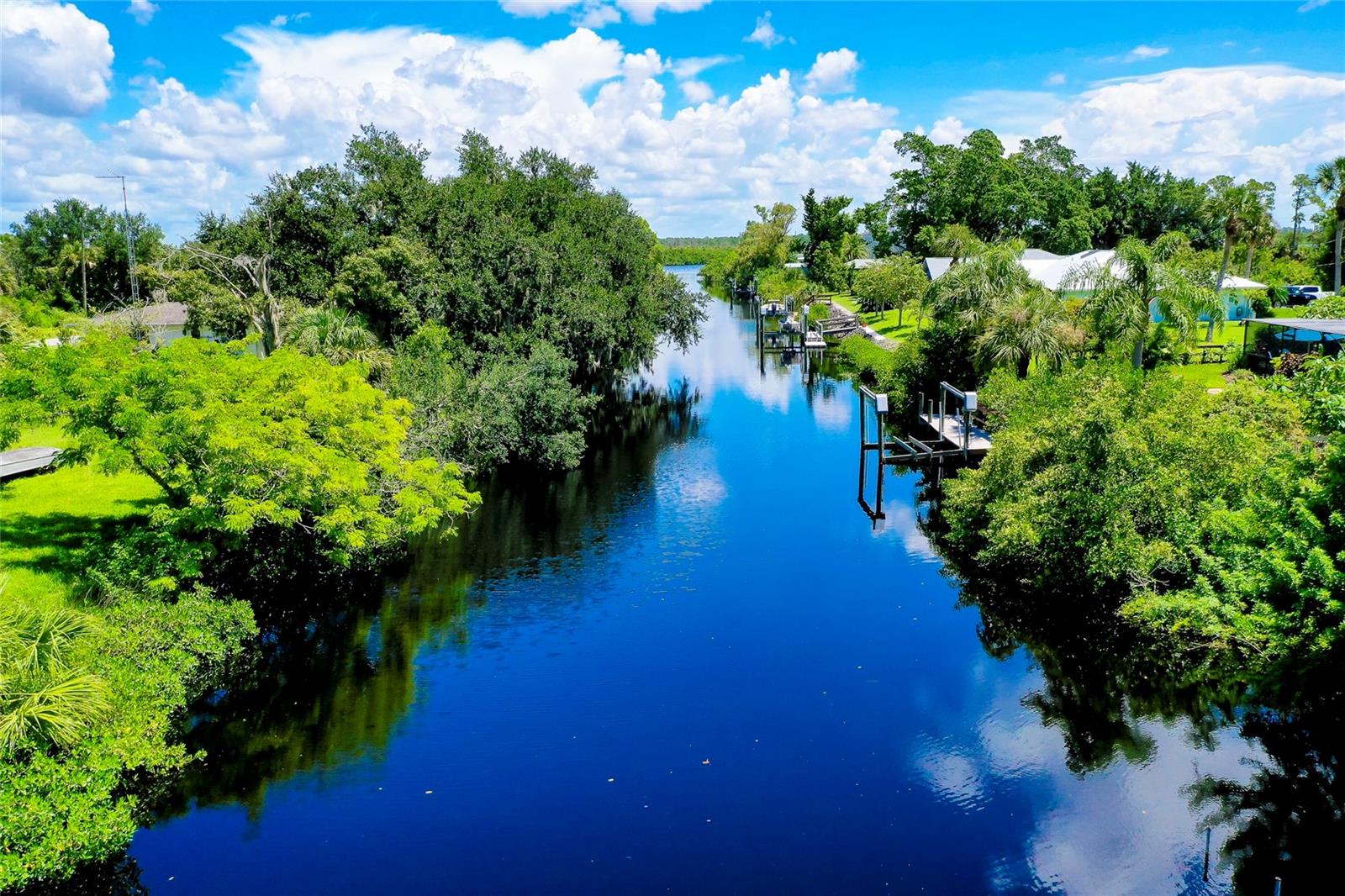 9027 E RIVER RD, VENICE, FL, 34293