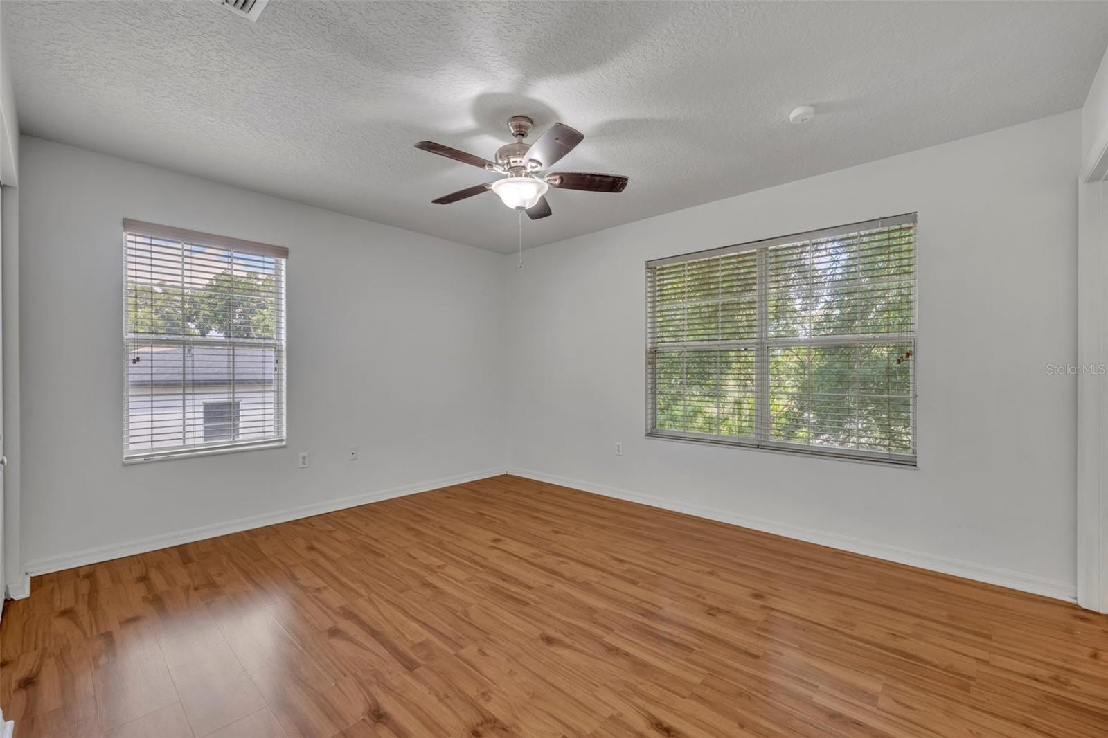 63 ORANGE BLOSSOM DR, EUSTIS, FL, 32726