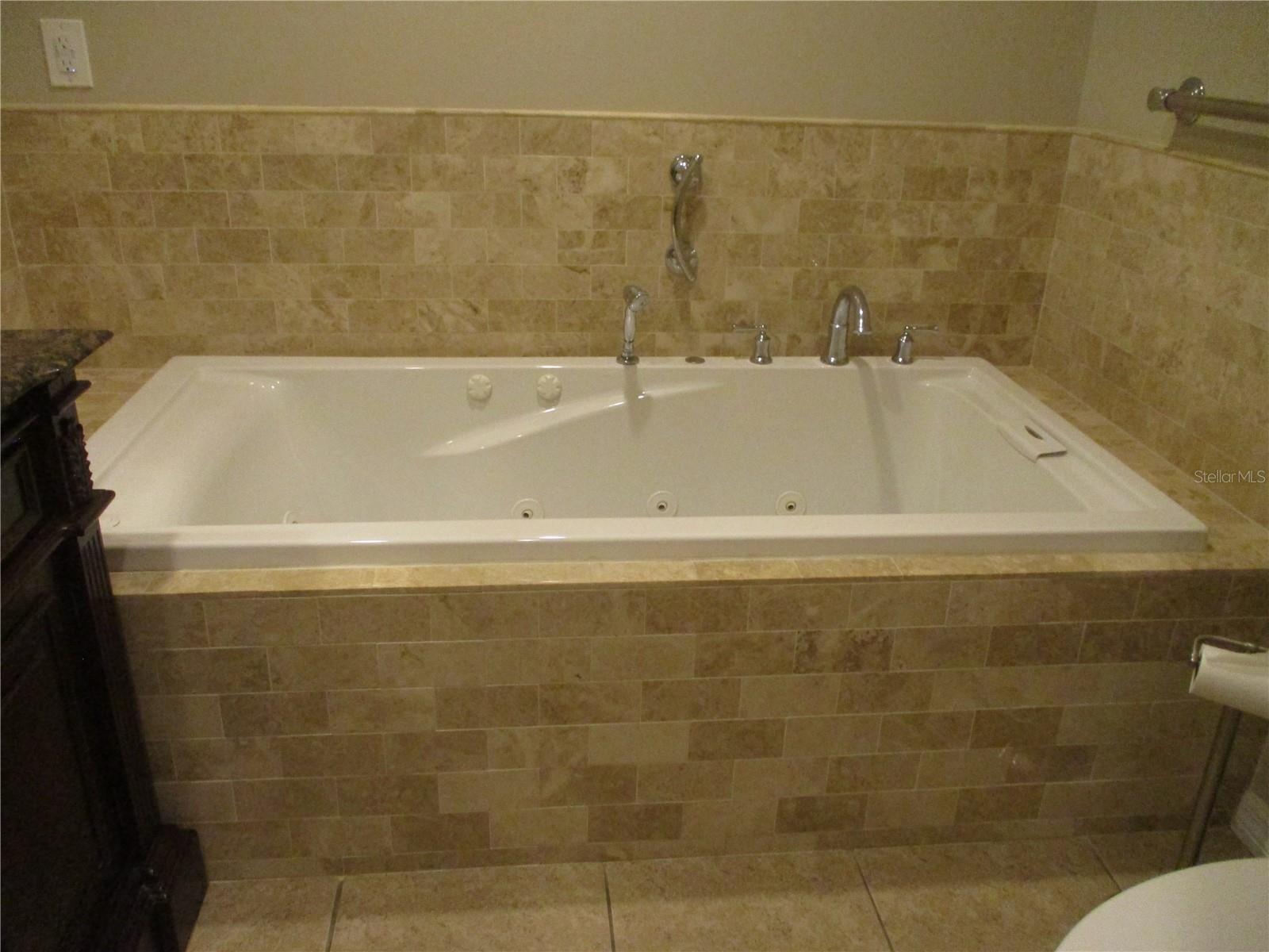 1765 ATRIUM DR, SUN CITY CENTER, FL, 33573