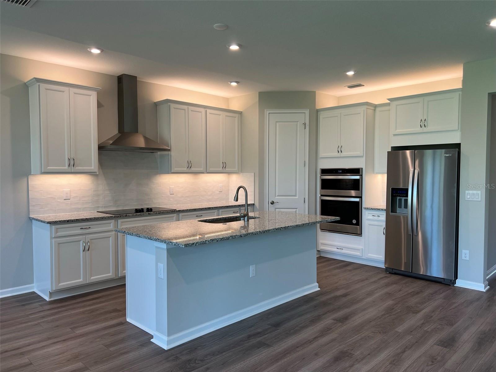 11997 BOHEMIAN PL, VENICE, FL, 34293