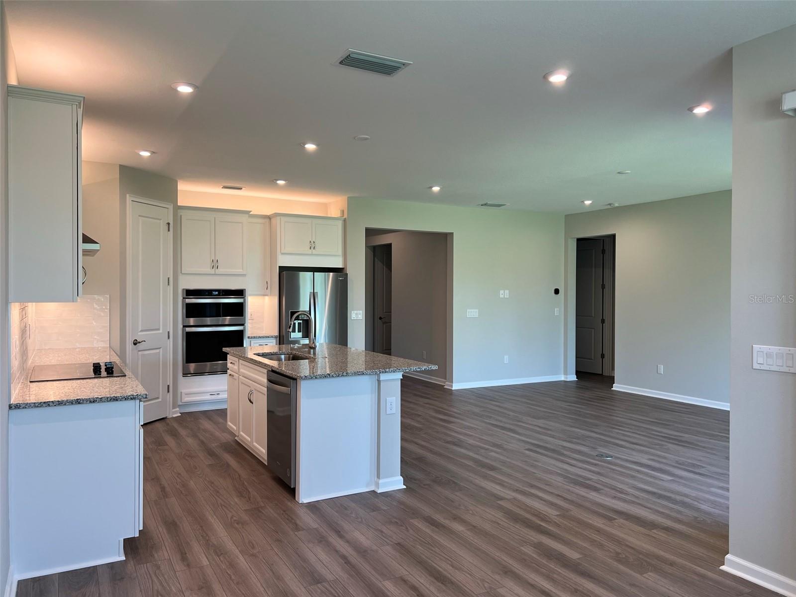 11997 BOHEMIAN PL, VENICE, FL, 34293