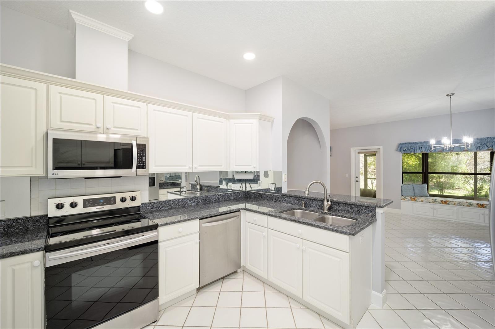 3025 W BERMUDA DUNES DR, LECANTO, FL, 34461