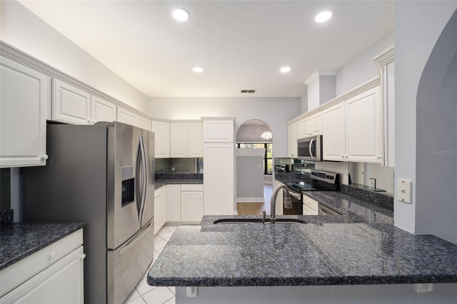 3025 W BERMUDA DUNES DR, LECANTO, FL, 34461