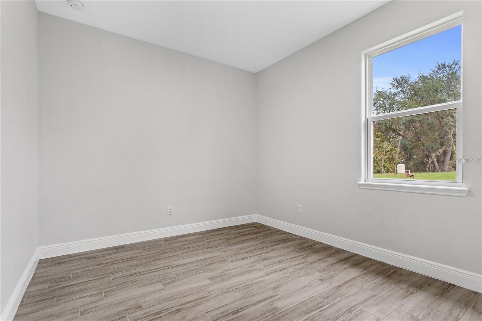 971 11TH AVE, DELAND, FL, 32724