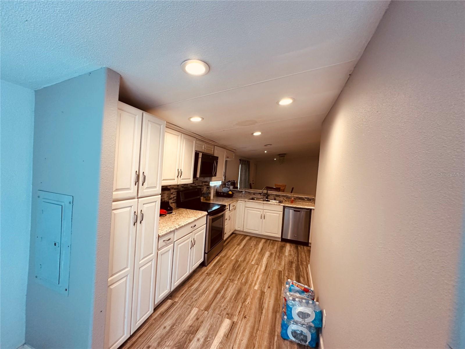 107 RIVERSIDE TRL, SATSUMA, FL, 32189