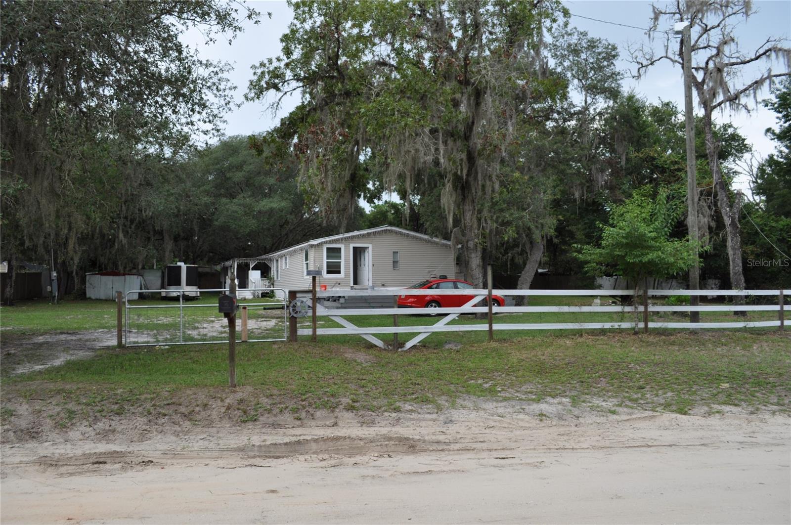 107 RIVERSIDE TRL, SATSUMA, FL, 32189