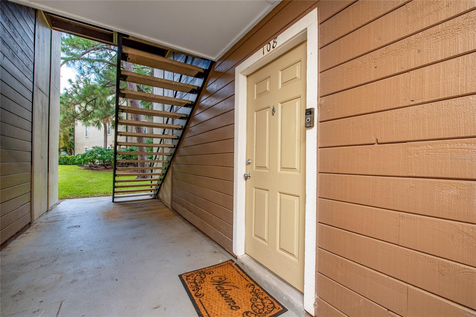 232 AFTON SQ #108, ALTAMONTE SPRINGS, FL, 32714