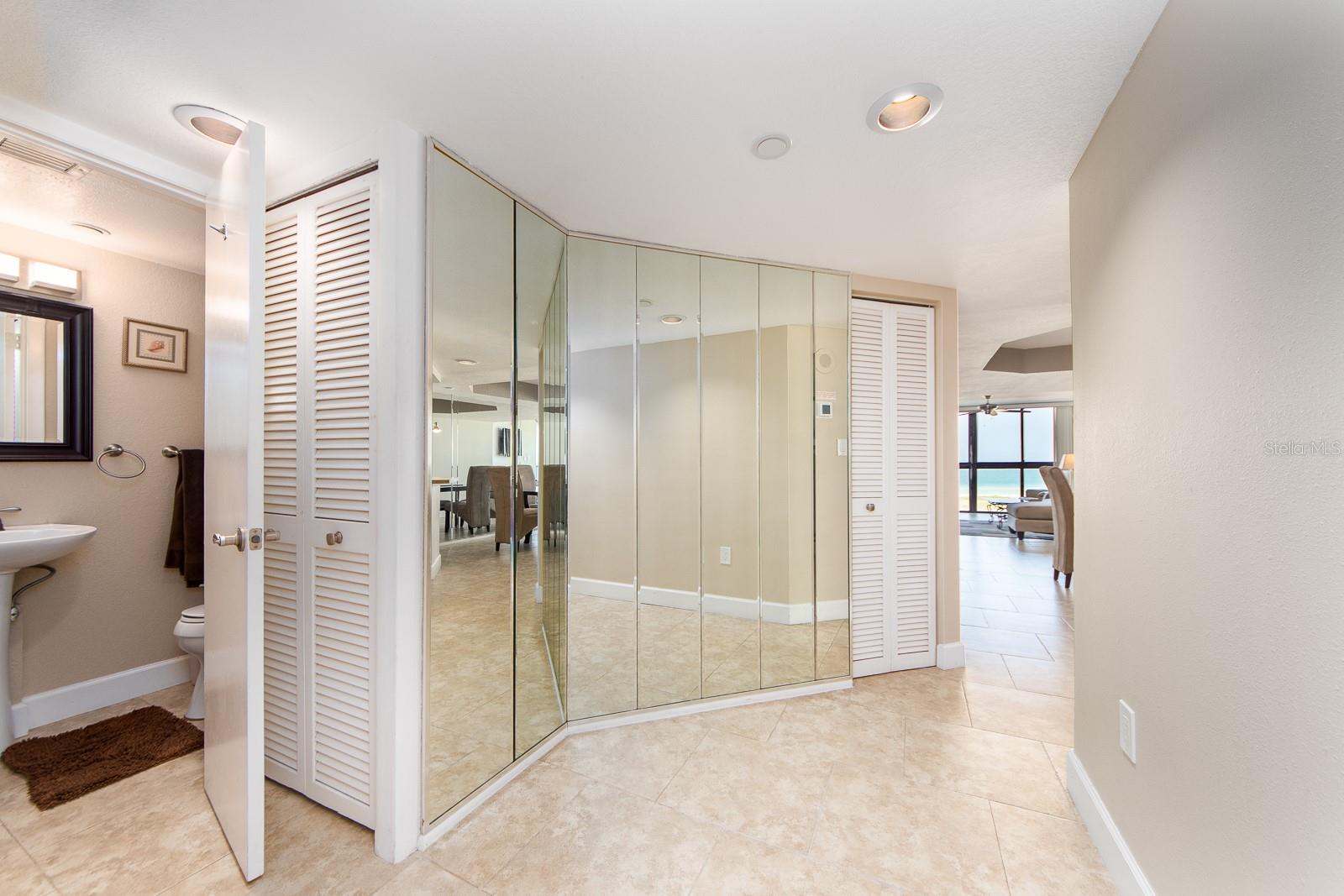 1290 GULF BLVD #505, CLEARWATER BEACH, FL, 33767