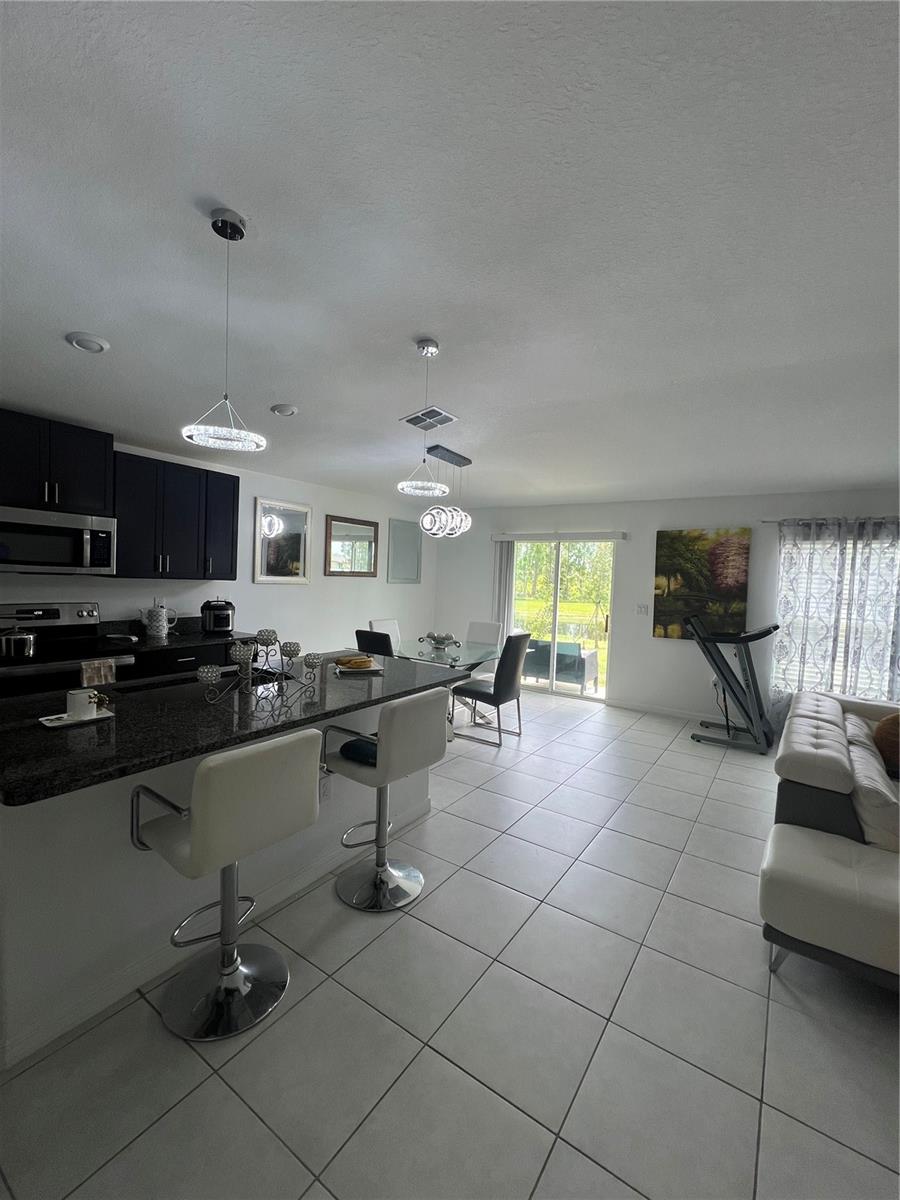 1231 TAHITIAN SUNRISE DR, PLANT CITY, FL, 33565