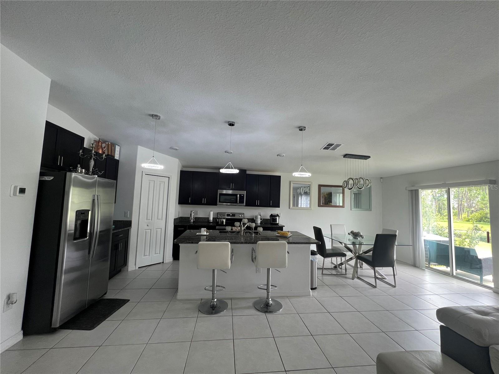 1231 TAHITIAN SUNRISE DR, PLANT CITY, FL, 33565