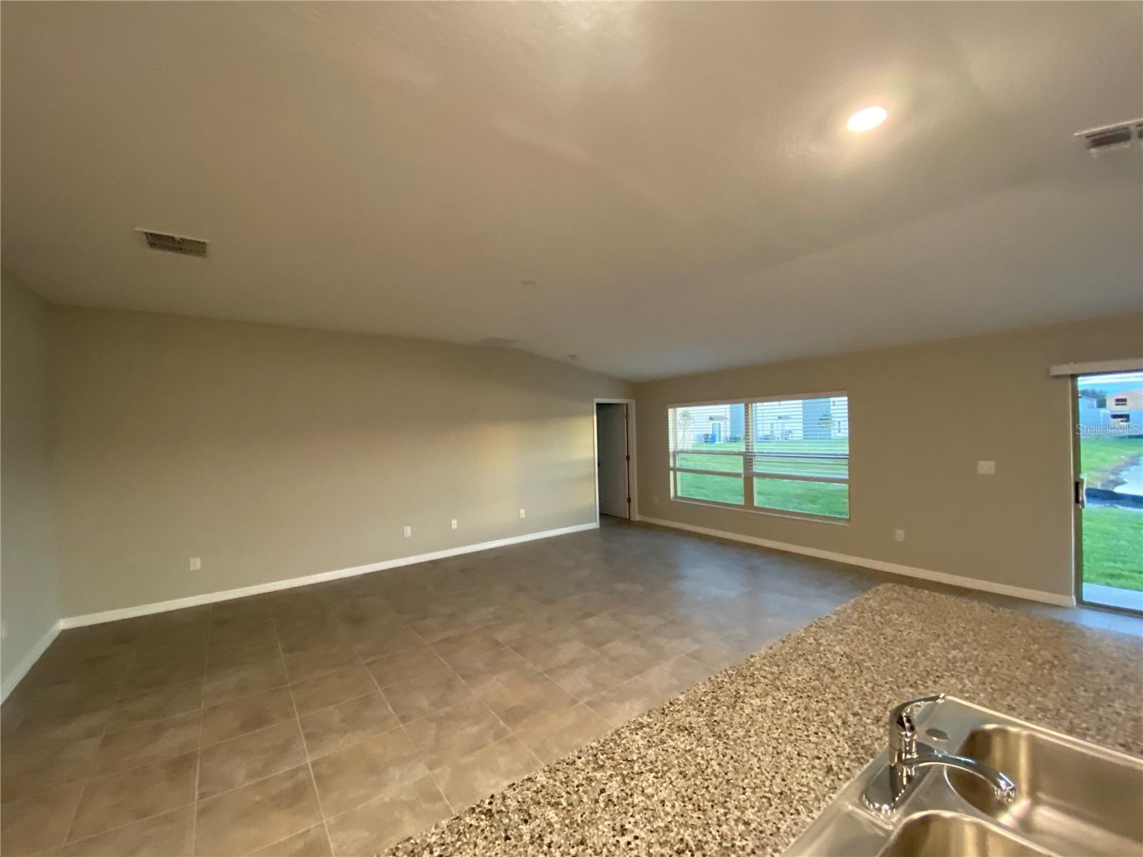 10117 BERRYESSA AVE, RIVERVIEW, FL, 33569