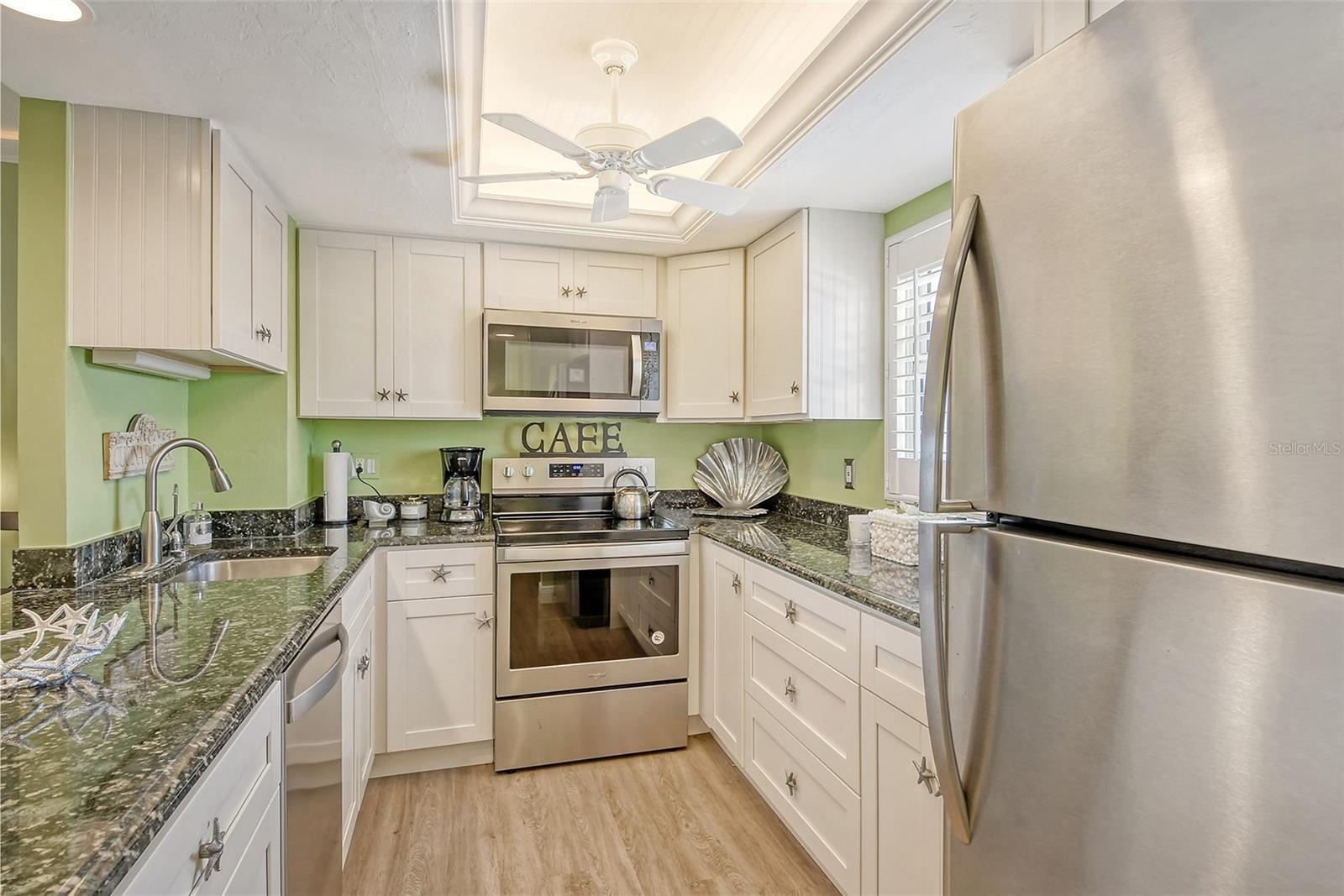 1257 S PORTOFINO DR #306, SARASOTA, FL, 34242