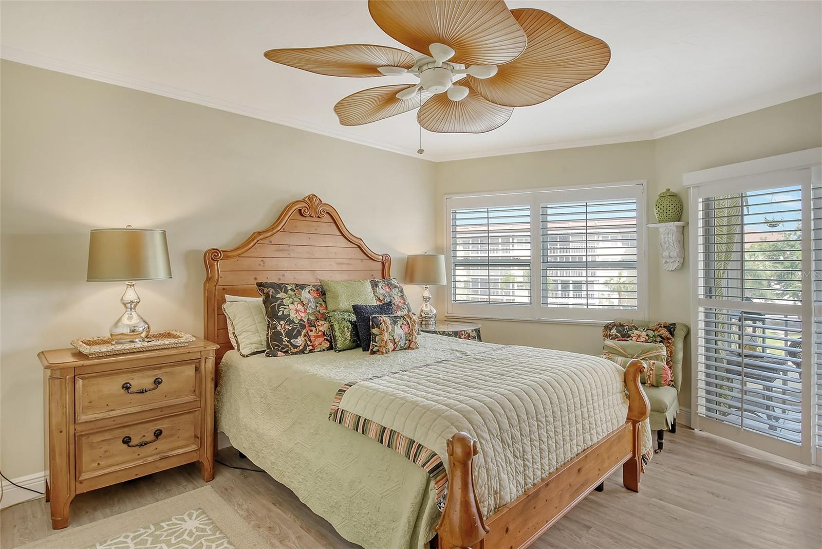 1257 S PORTOFINO DR #306, SARASOTA, FL, 34242