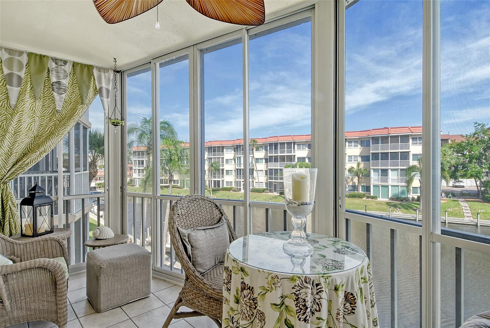 1257 S PORTOFINO DR #306, SARASOTA, FL, 34242