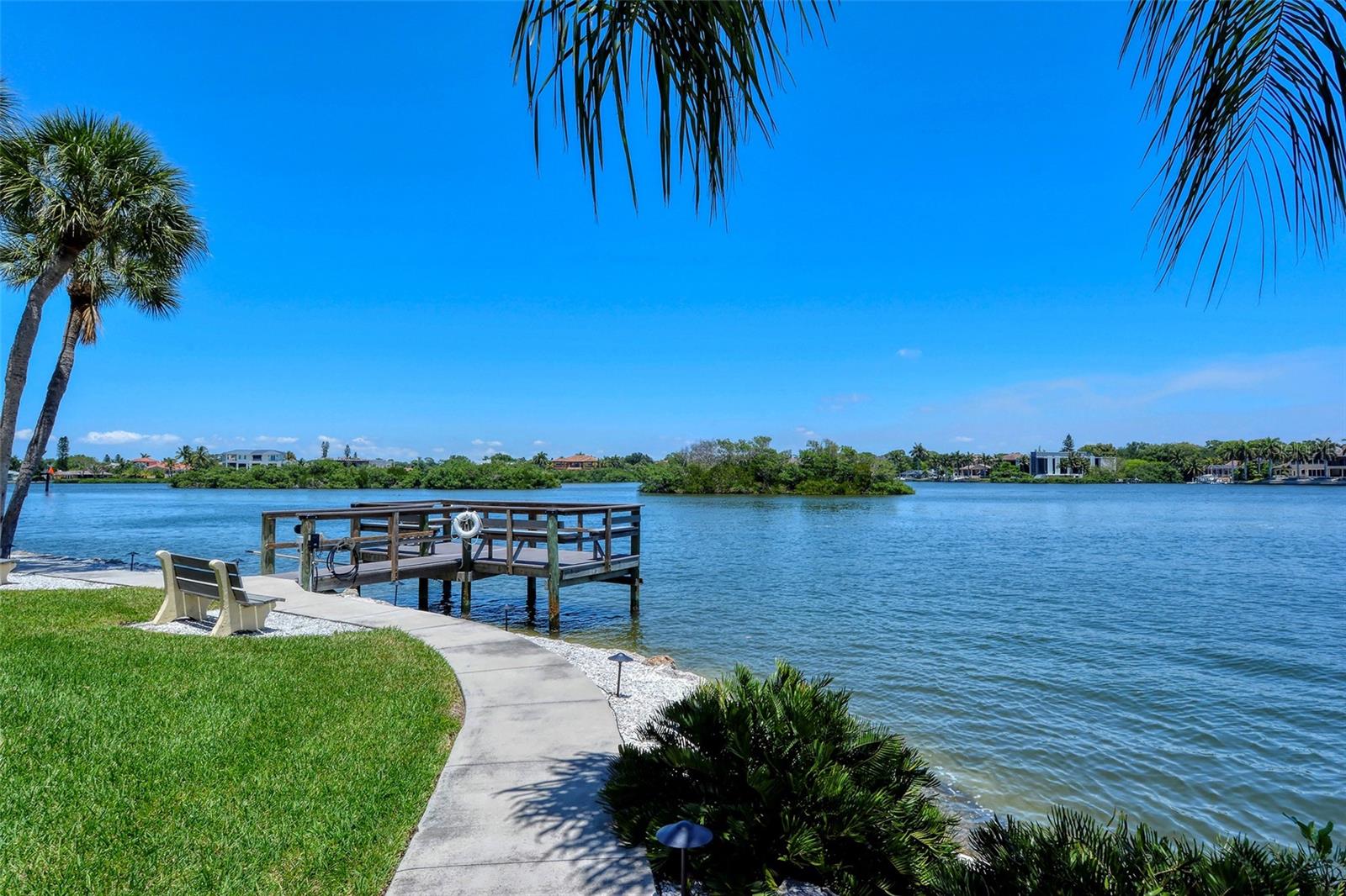 1257 S PORTOFINO DR #306, SARASOTA, FL, 34242