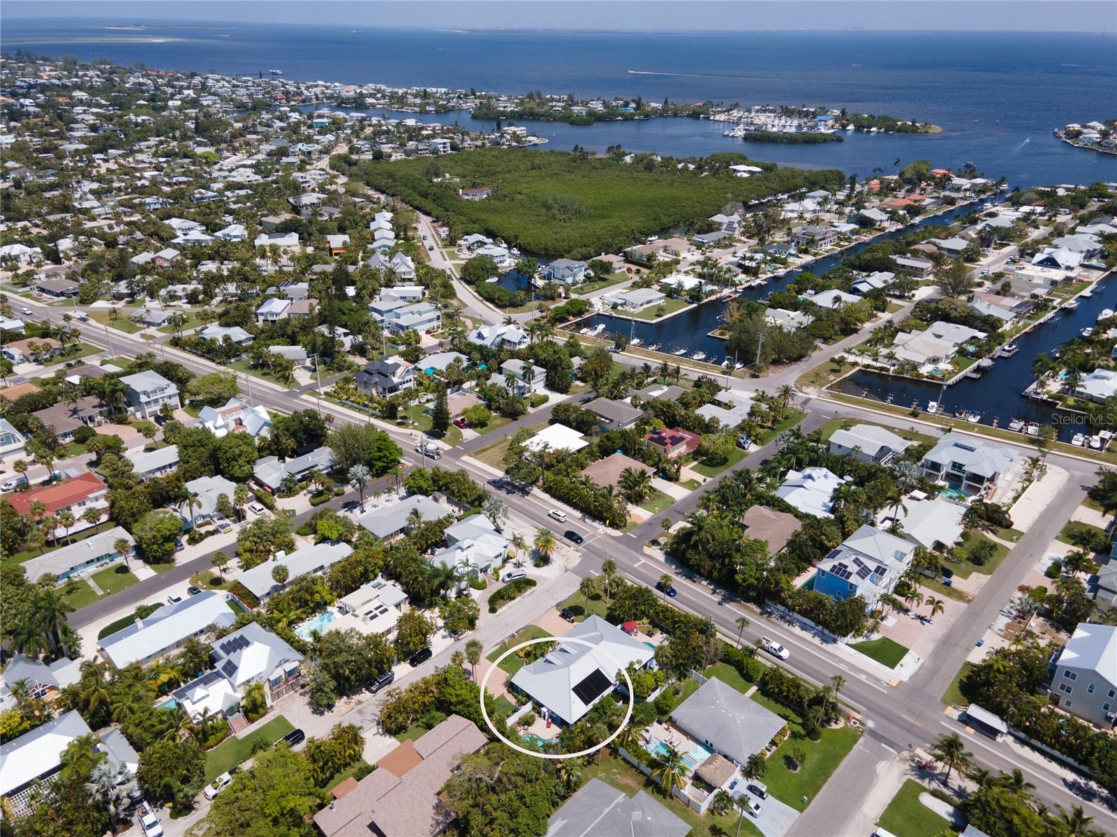 213 75TH ST, HOLMES BEACH, FL, 34217