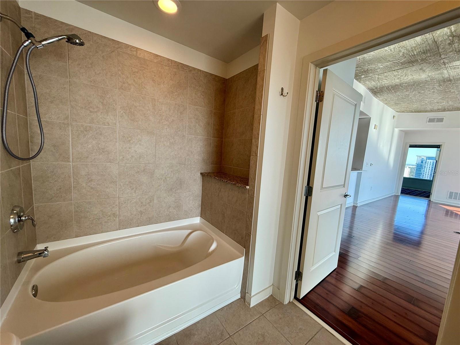 155 S COURT AVE #1801, ORLANDO, FL, 32801