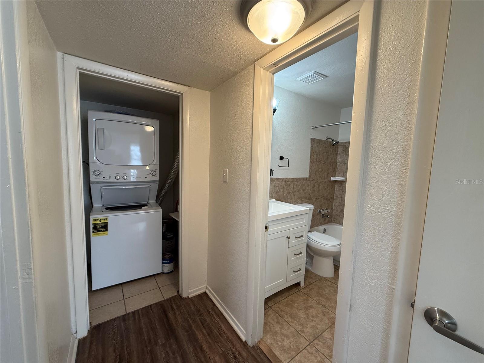 2020 CONTINENTAL AVE #104, TALLAHASSEE, FL, 32304