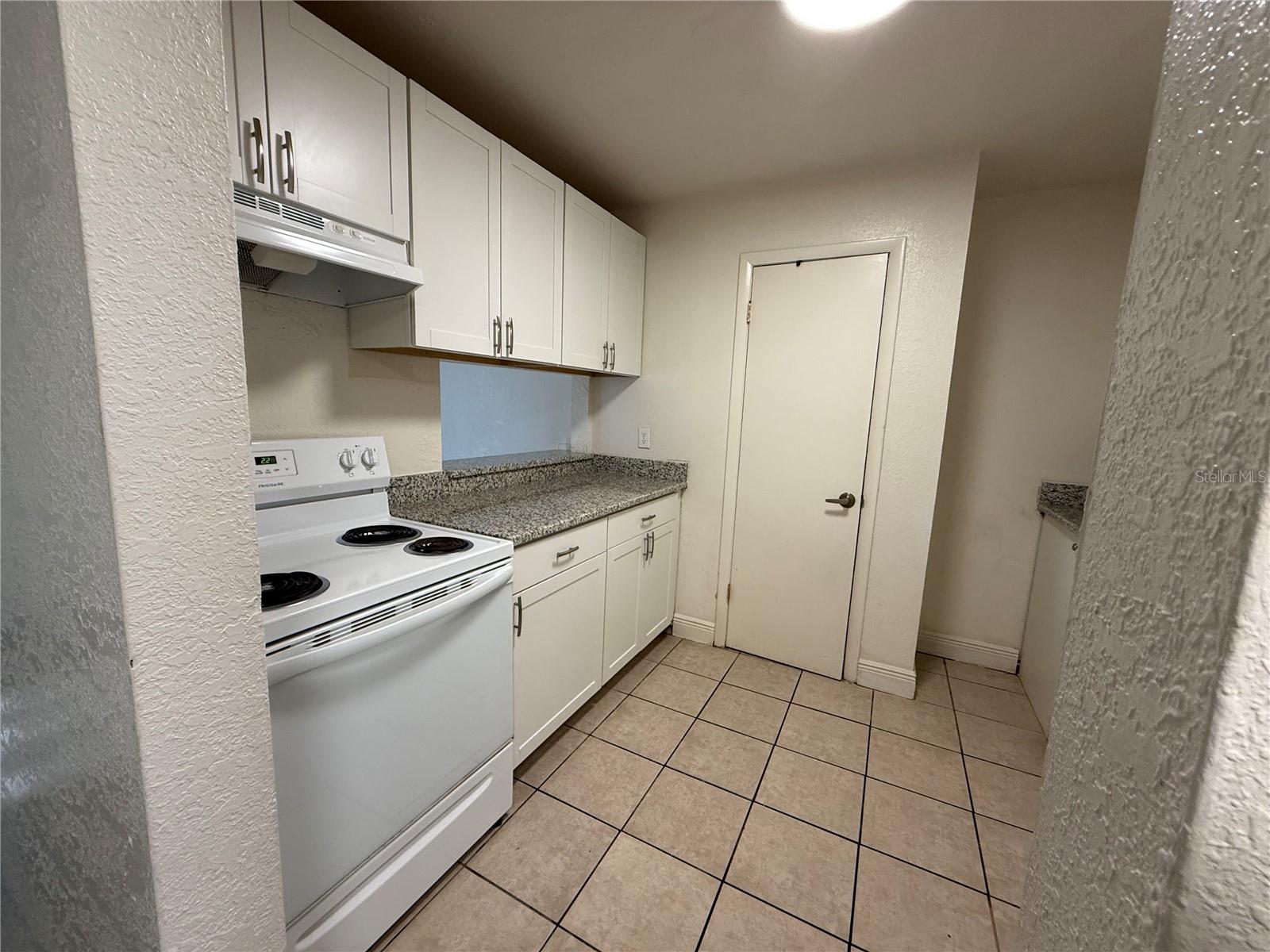 2020 CONTINENTAL AVE #104, TALLAHASSEE, FL, 32304
