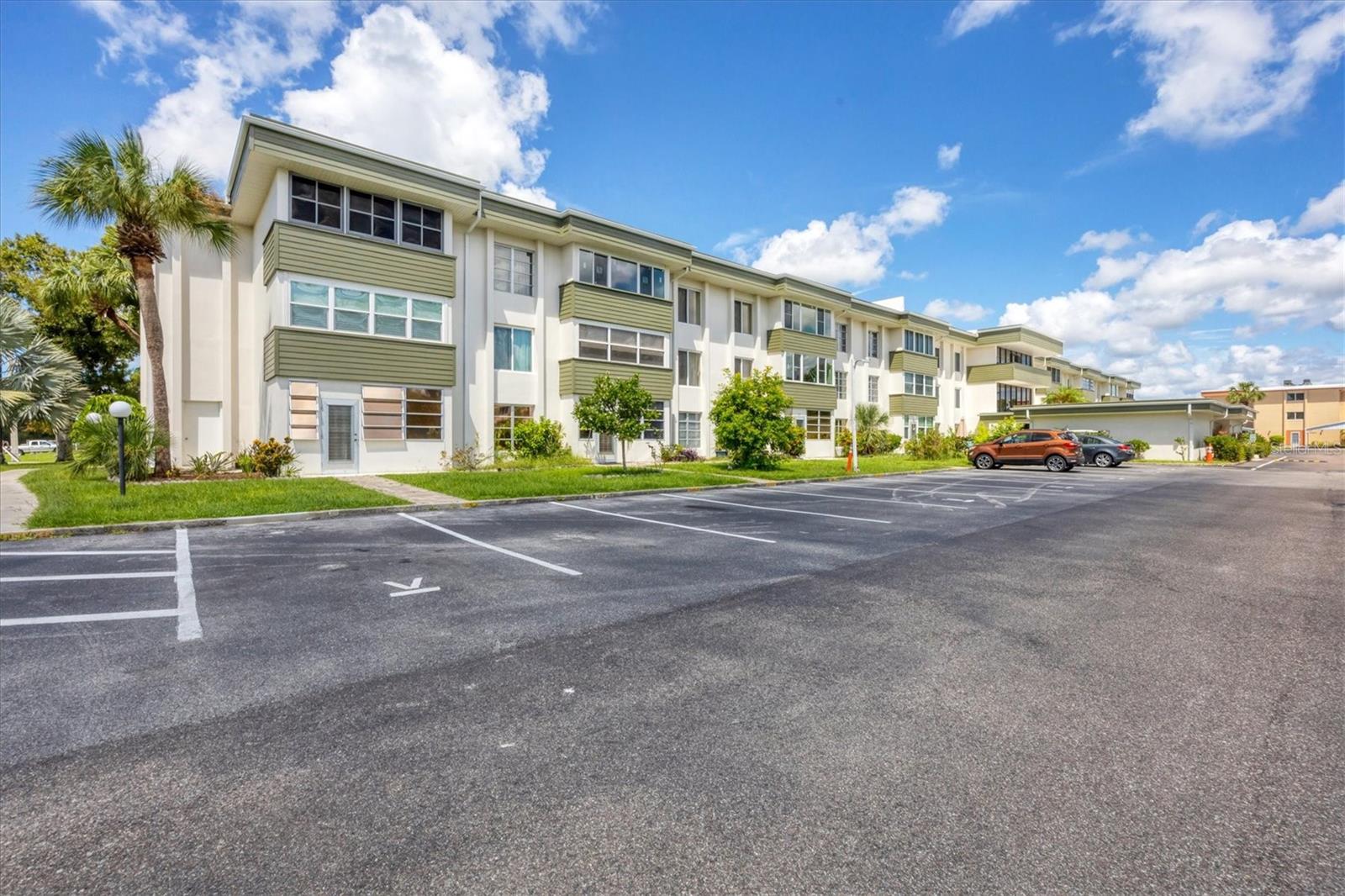 2300 AARON ST #113, PORT CHARLOTTE, FL, 33952