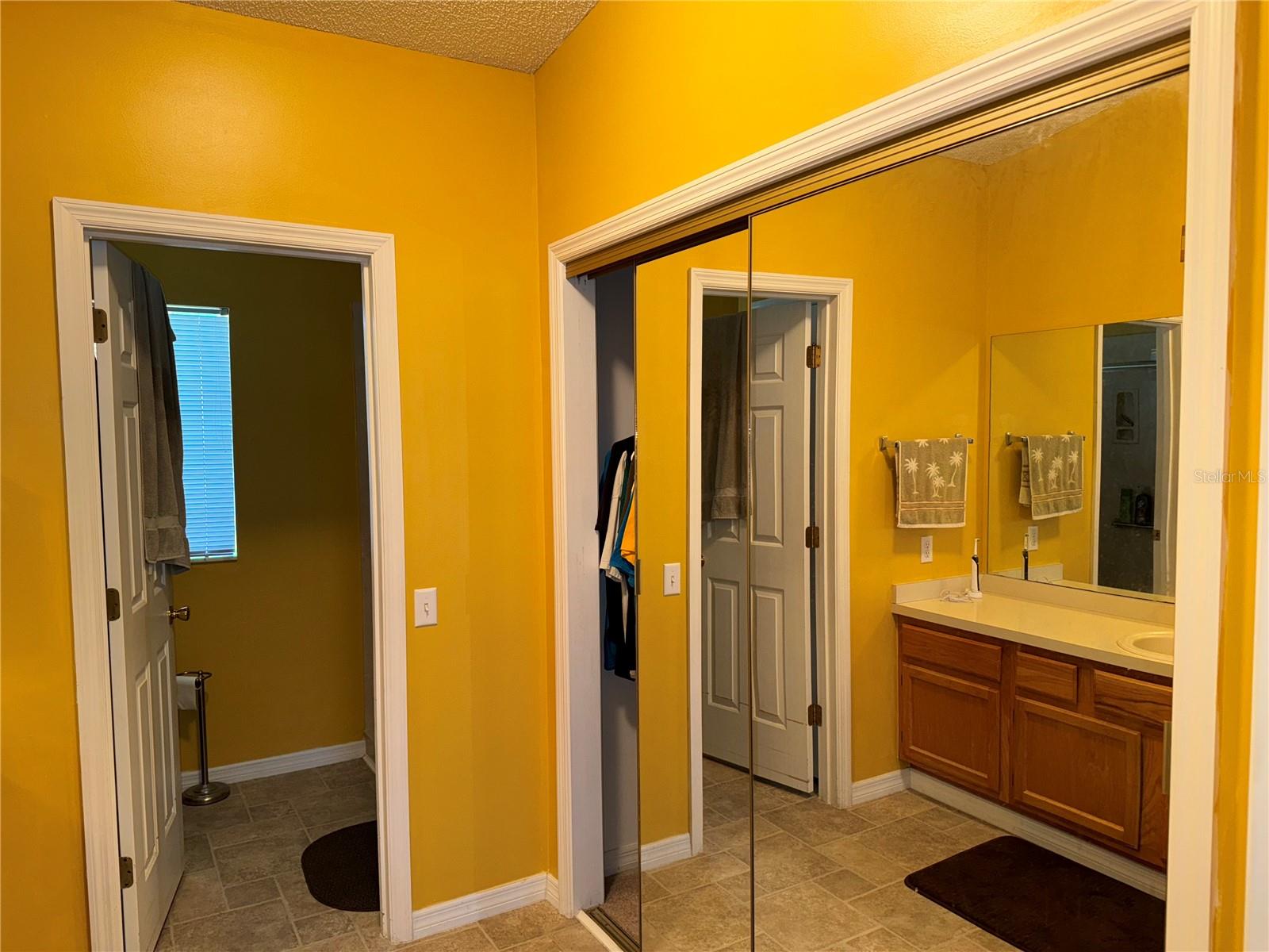 1150 PARADISE DR, THE VILLAGES, FL, 32159
