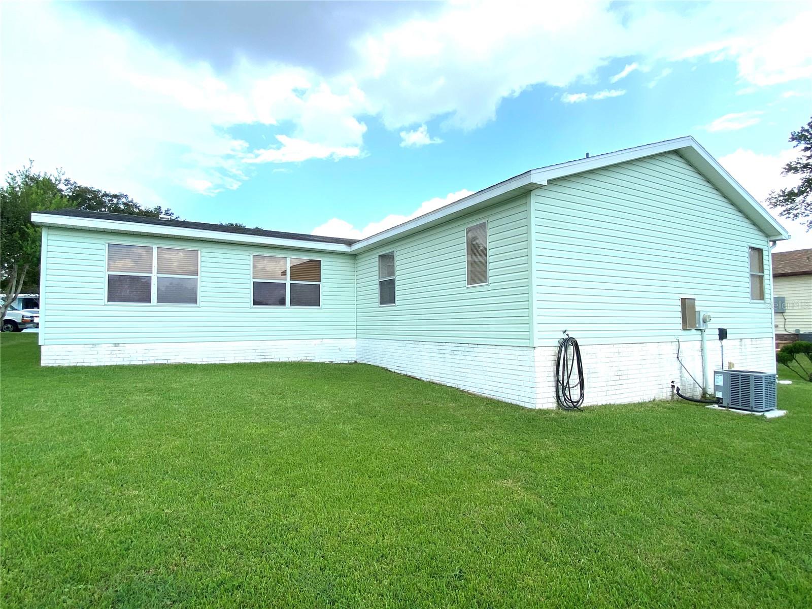1150 PARADISE DR, THE VILLAGES, FL, 32159