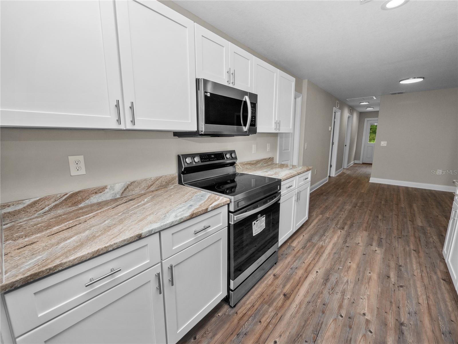 522 S PERRY AVE, FORT MEADE, FL, 33841