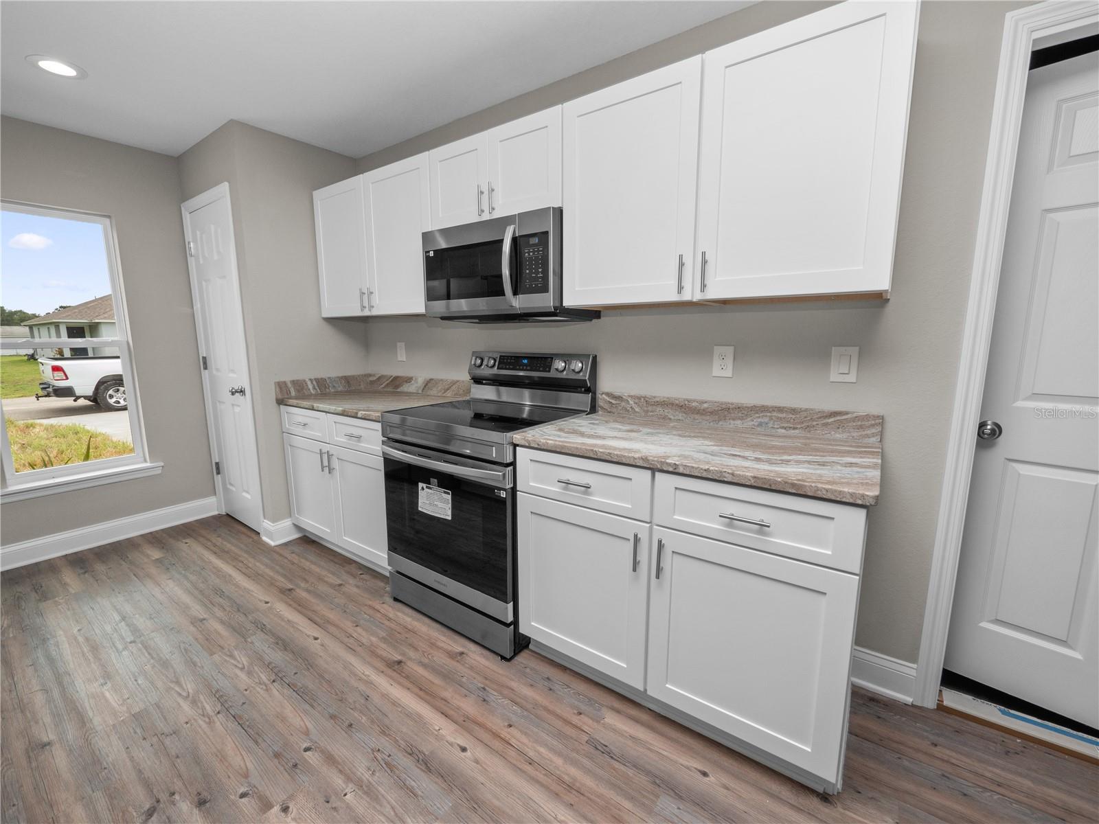 522 S PERRY AVE, FORT MEADE, FL, 33841