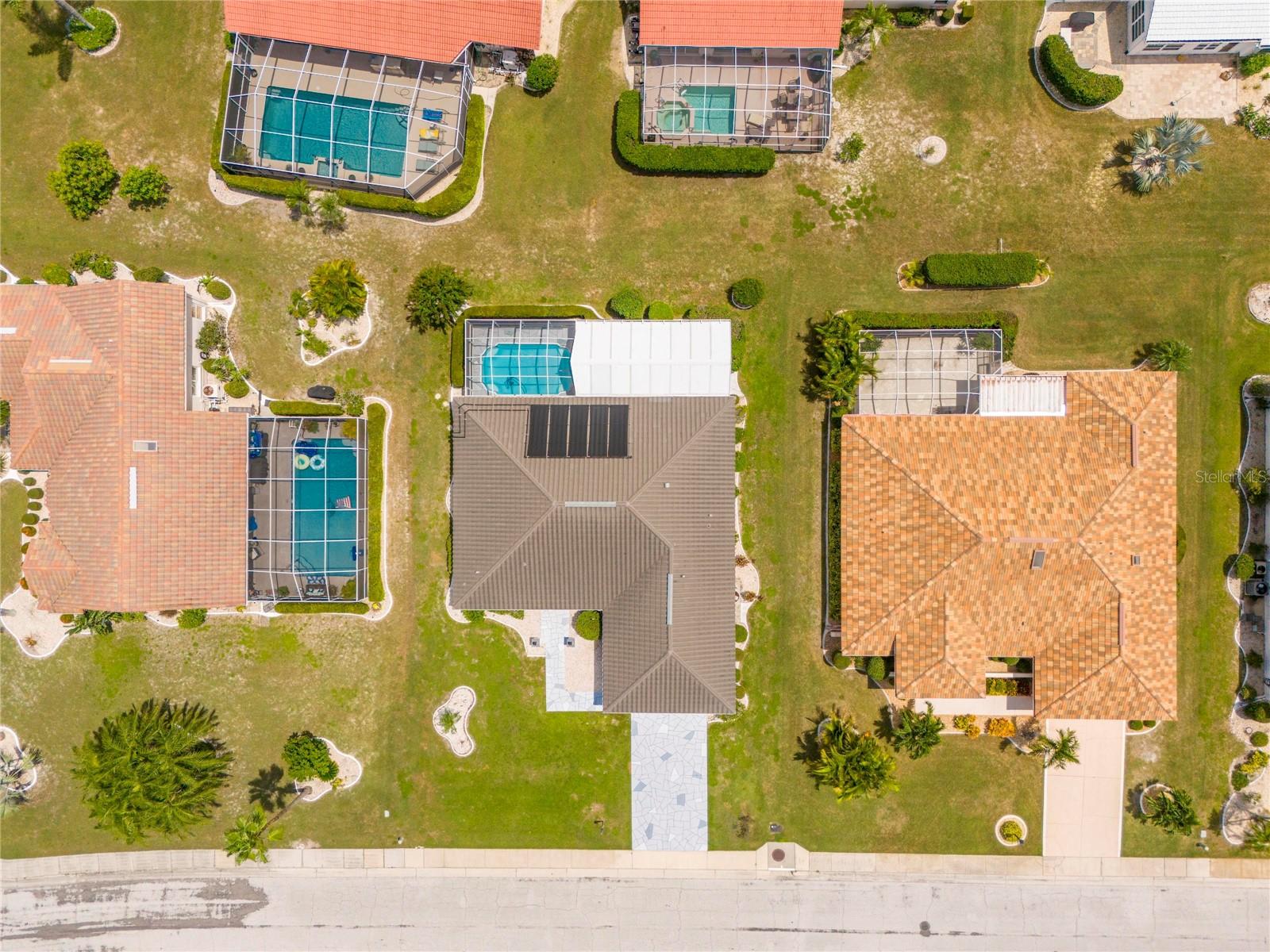 2028 BERRY ROBERTS DR #52, SUN CITY CENTER, FL, 33573