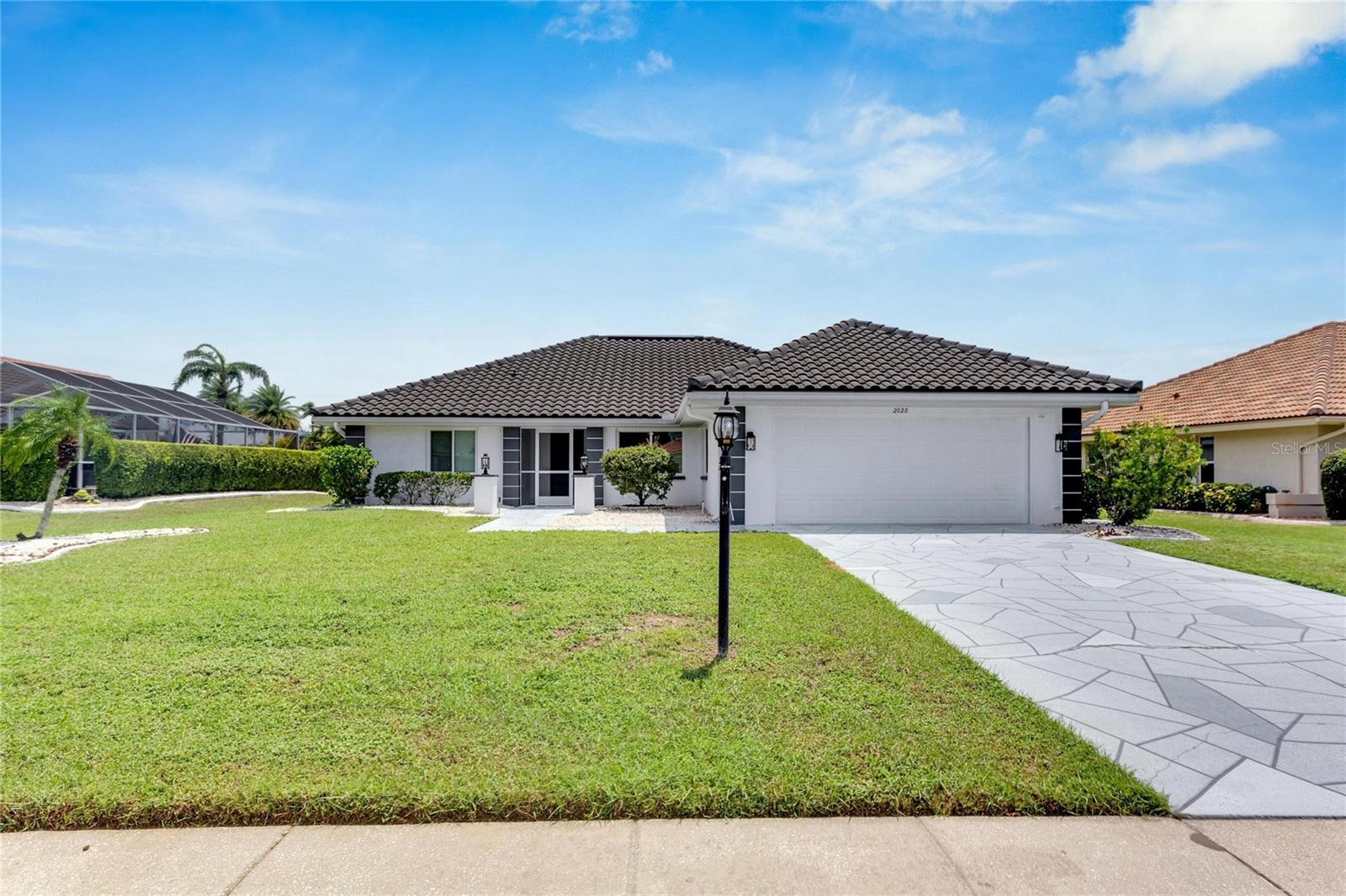 2028 BERRY ROBERTS DR #52, SUN CITY CENTER, FL, 33573