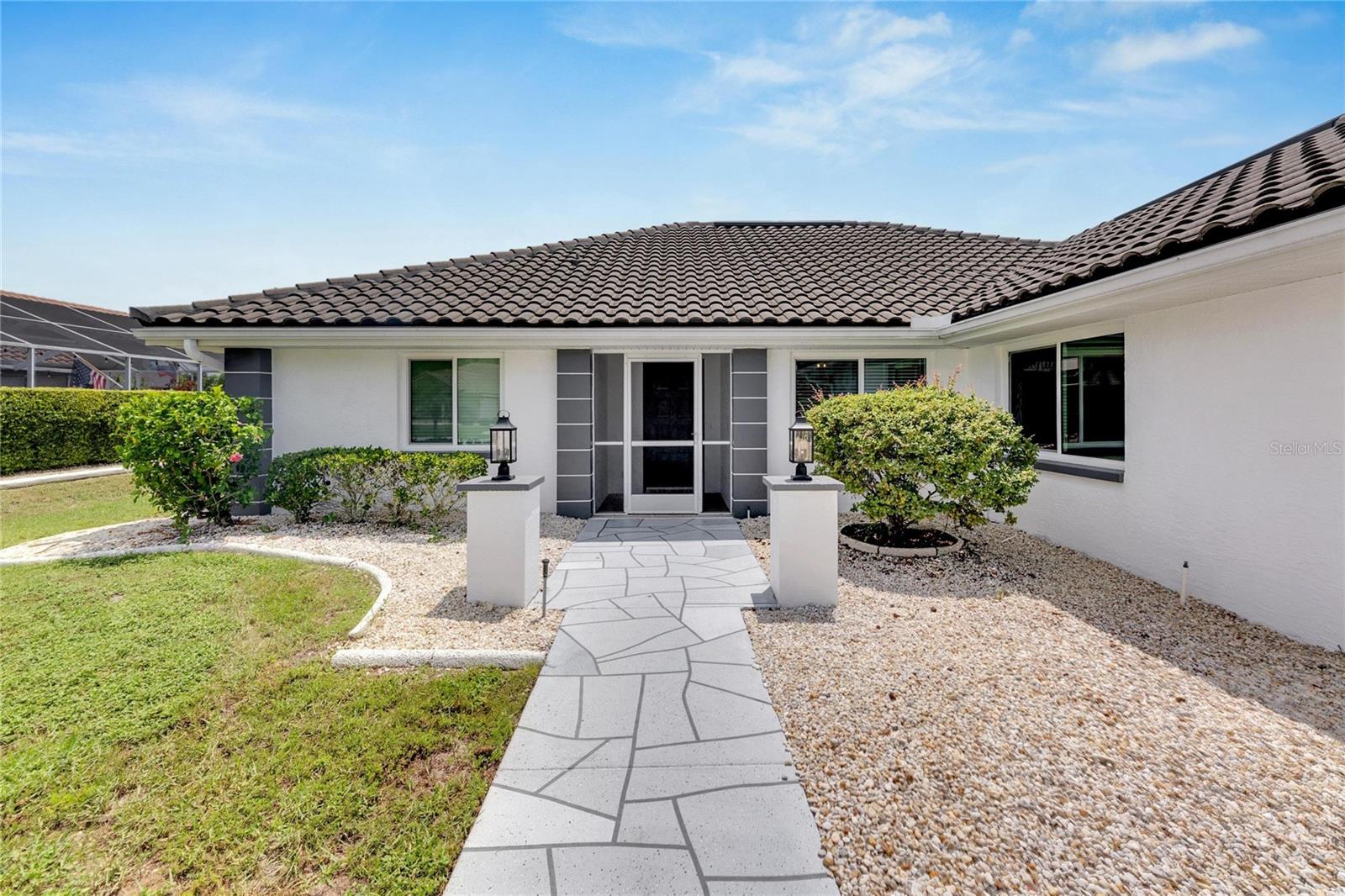 2028 BERRY ROBERTS DR #52, SUN CITY CENTER, FL, 33573