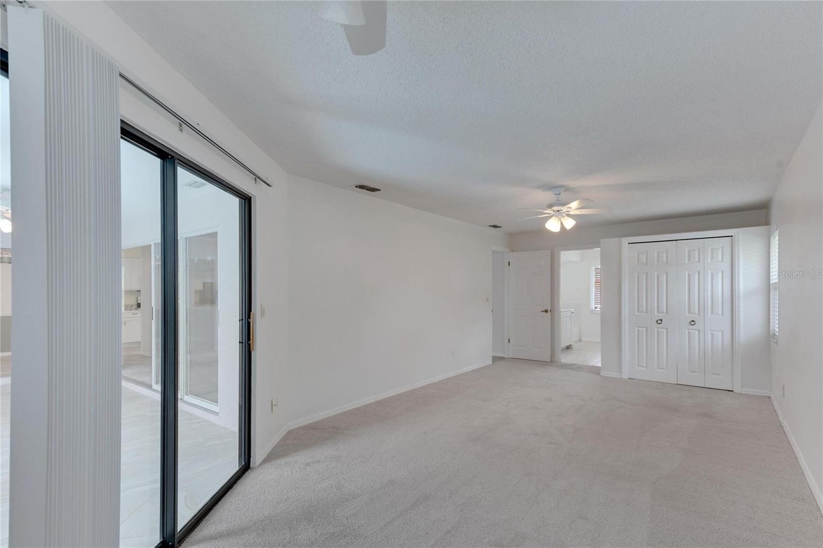 2028 BERRY ROBERTS DR #52, SUN CITY CENTER, FL, 33573
