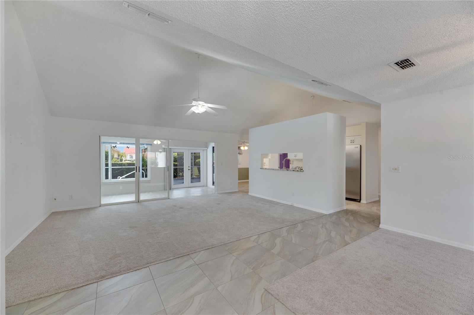 2028 BERRY ROBERTS DR #52, SUN CITY CENTER, FL, 33573