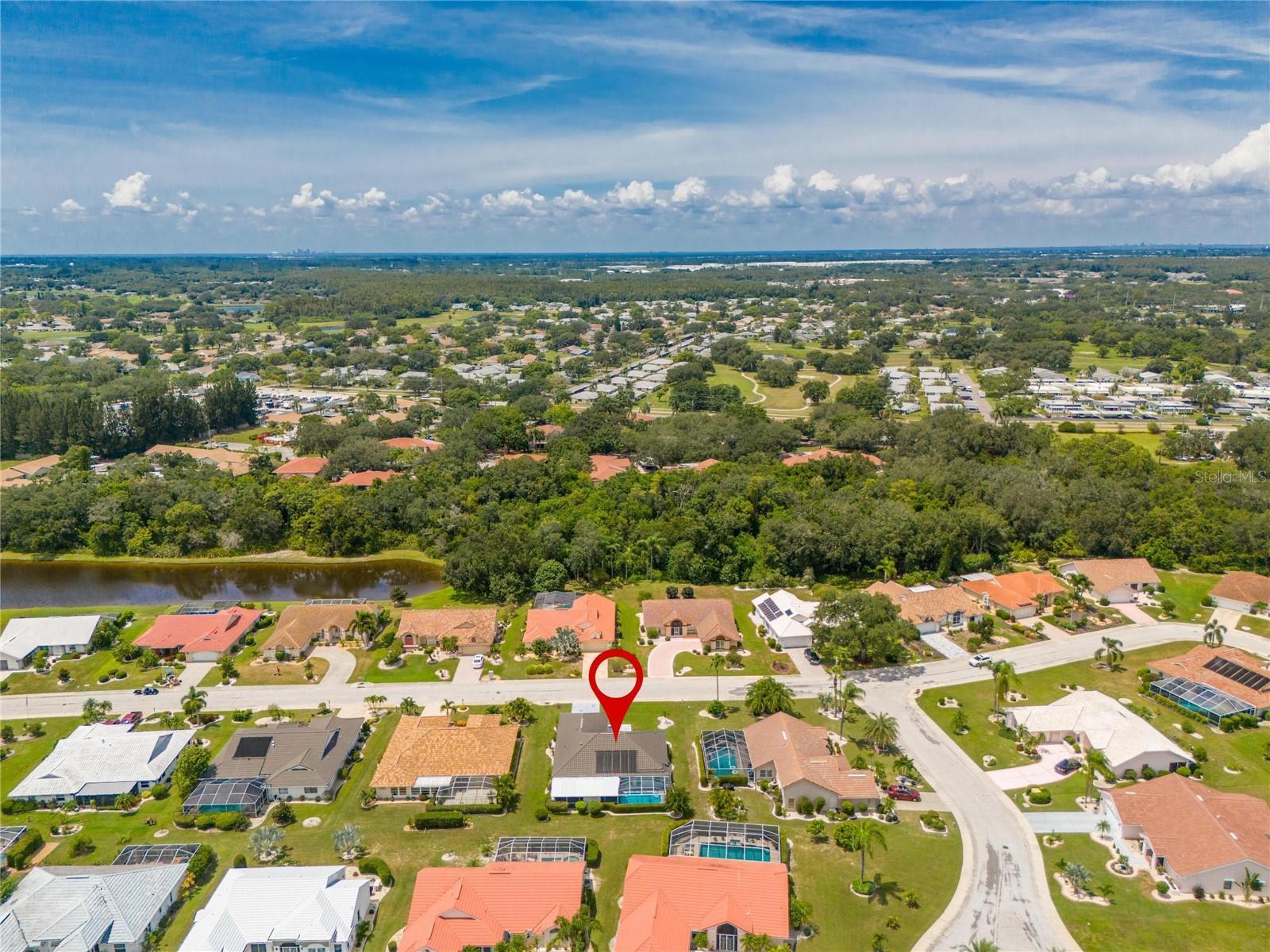 2028 BERRY ROBERTS DR #52, SUN CITY CENTER, FL, 33573