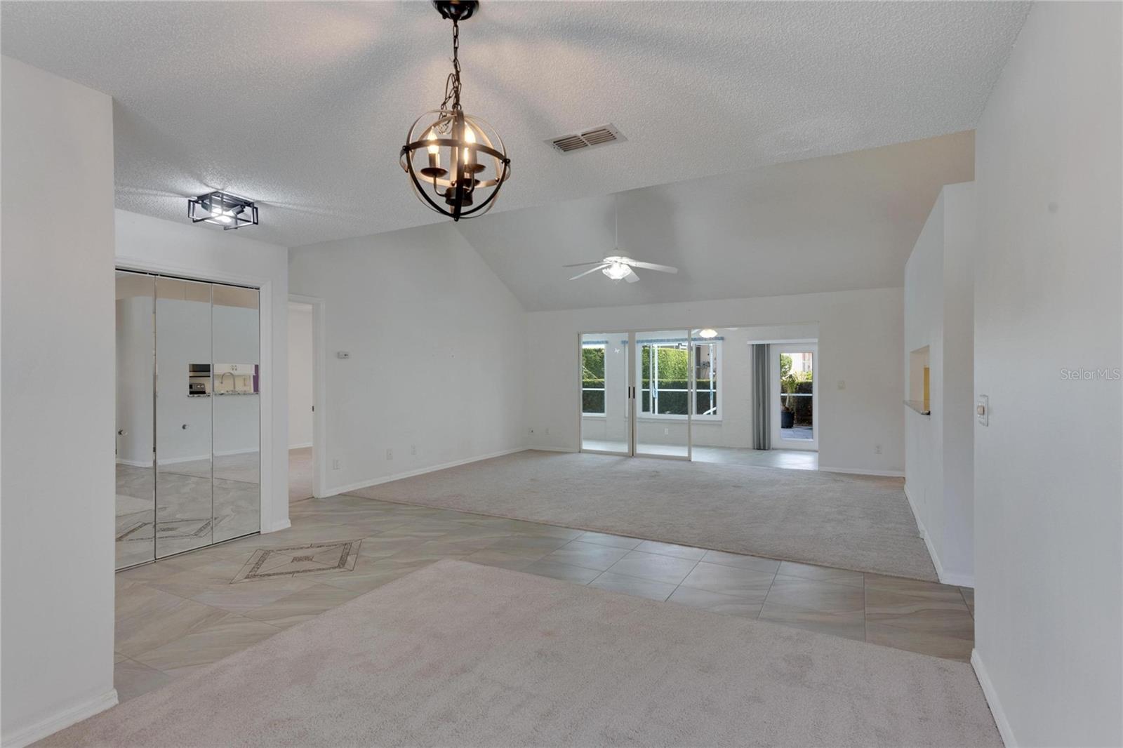 2028 BERRY ROBERTS DR #52, SUN CITY CENTER, FL, 33573