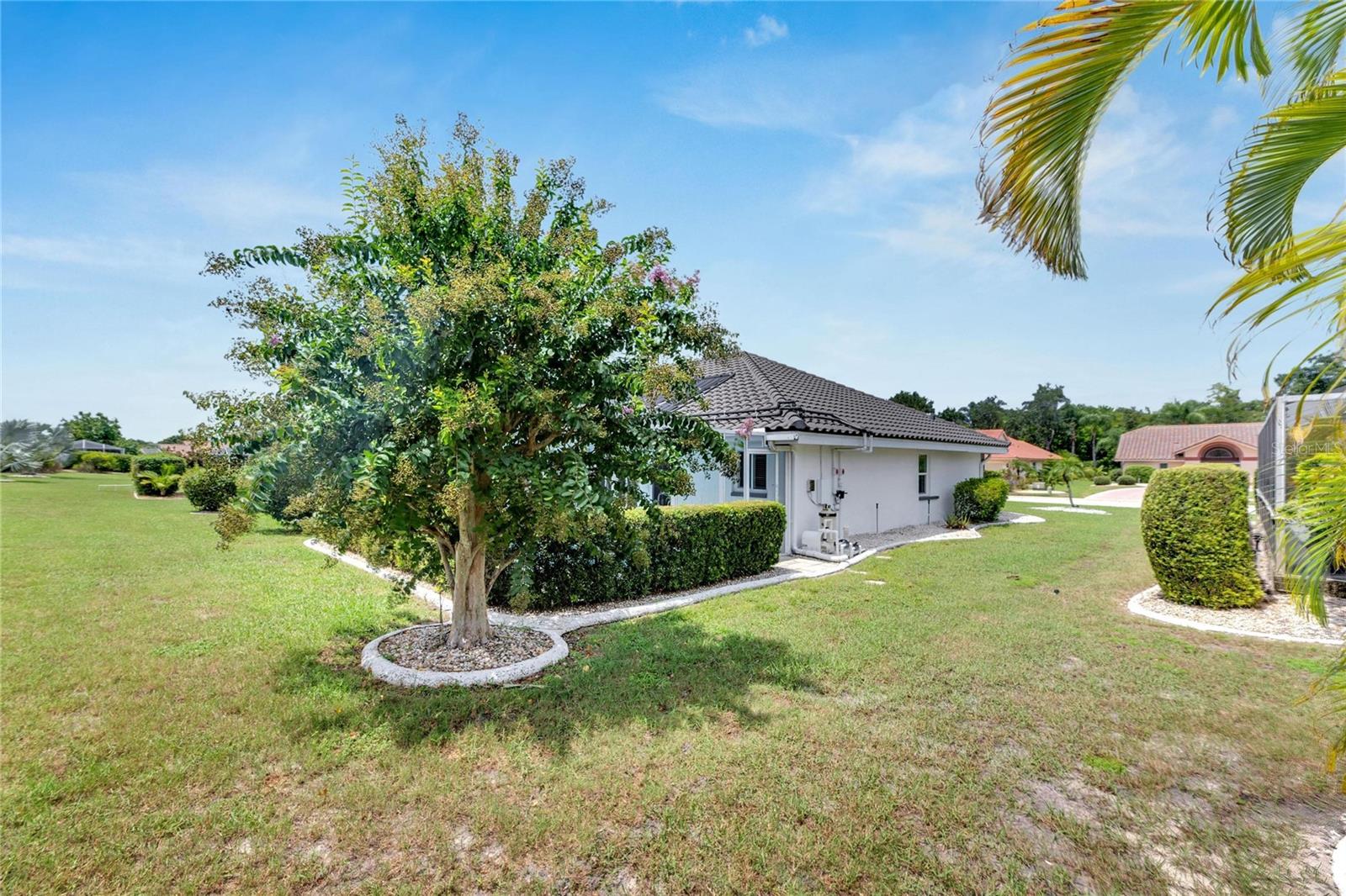 2028 BERRY ROBERTS DR #52, SUN CITY CENTER, FL, 33573