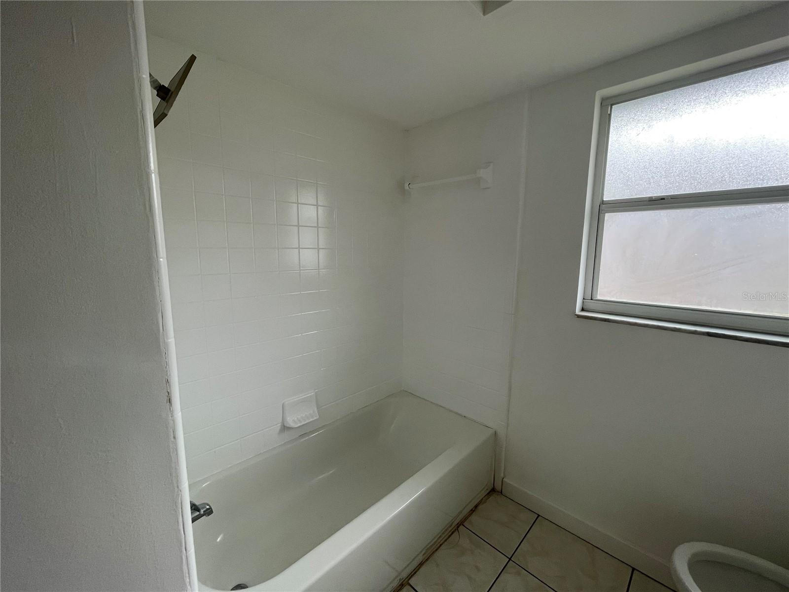 1304 AMBLE LN, CLEARWATER, FL, 33755