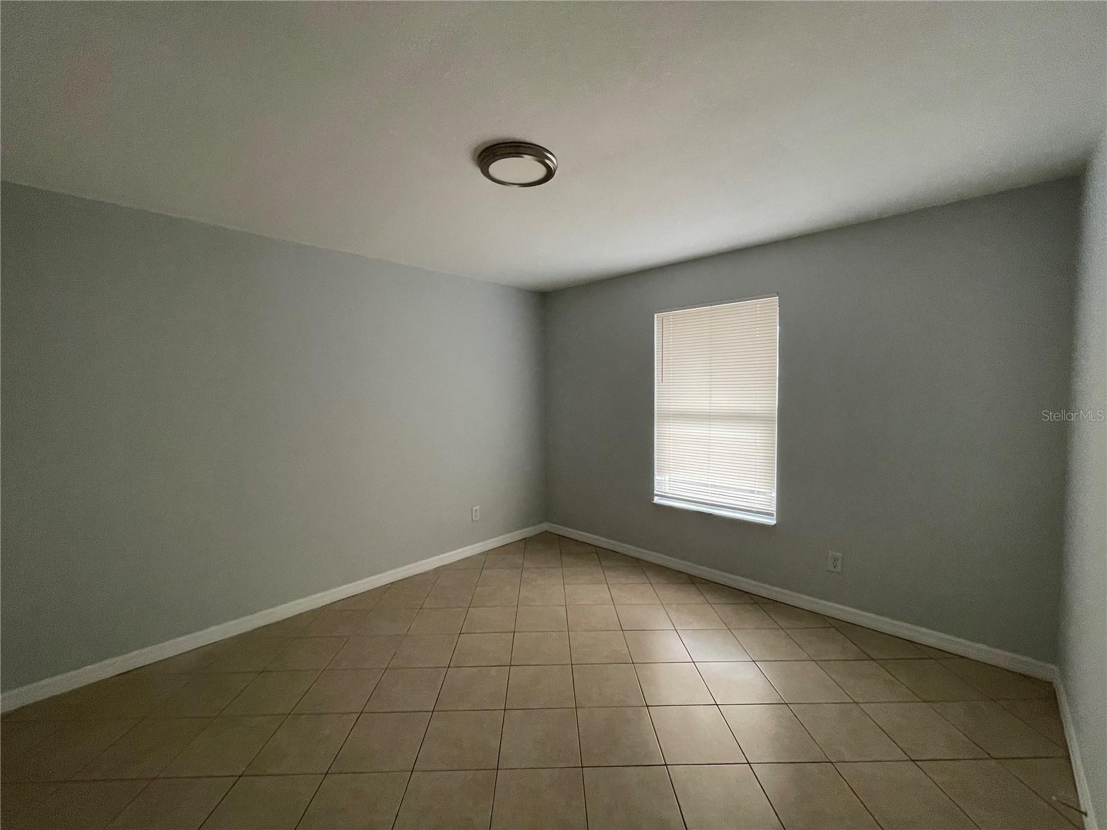 1304 AMBLE LN, CLEARWATER, FL, 33755