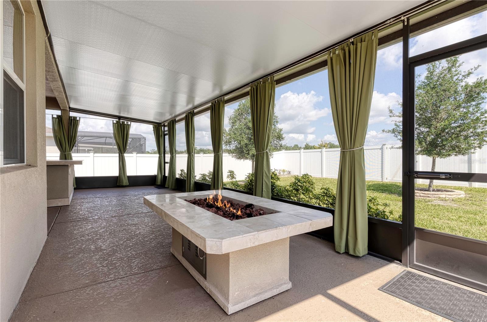 2237 PALMETUM LOOP, APOPKA, FL, 32712