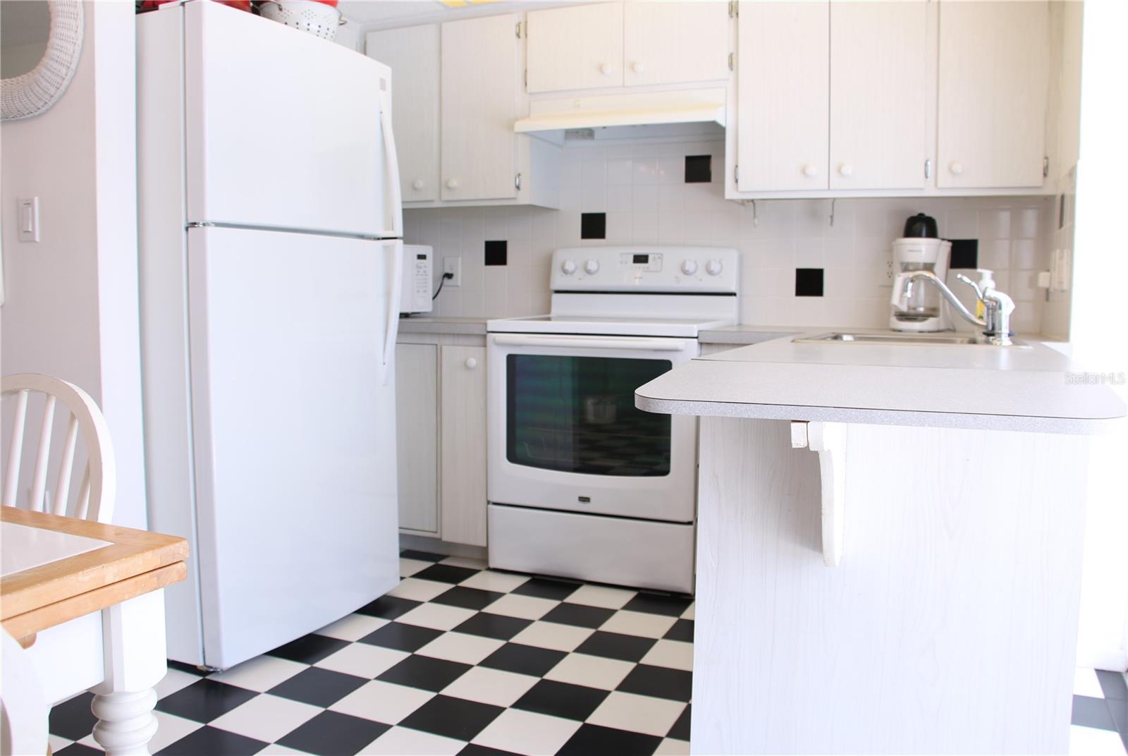 221 MALVERN DR, VENICE, FL, 34293