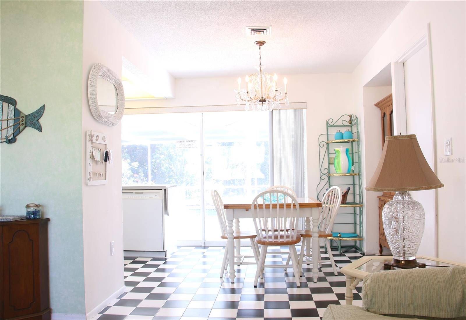 221 MALVERN DR, VENICE, FL, 34293