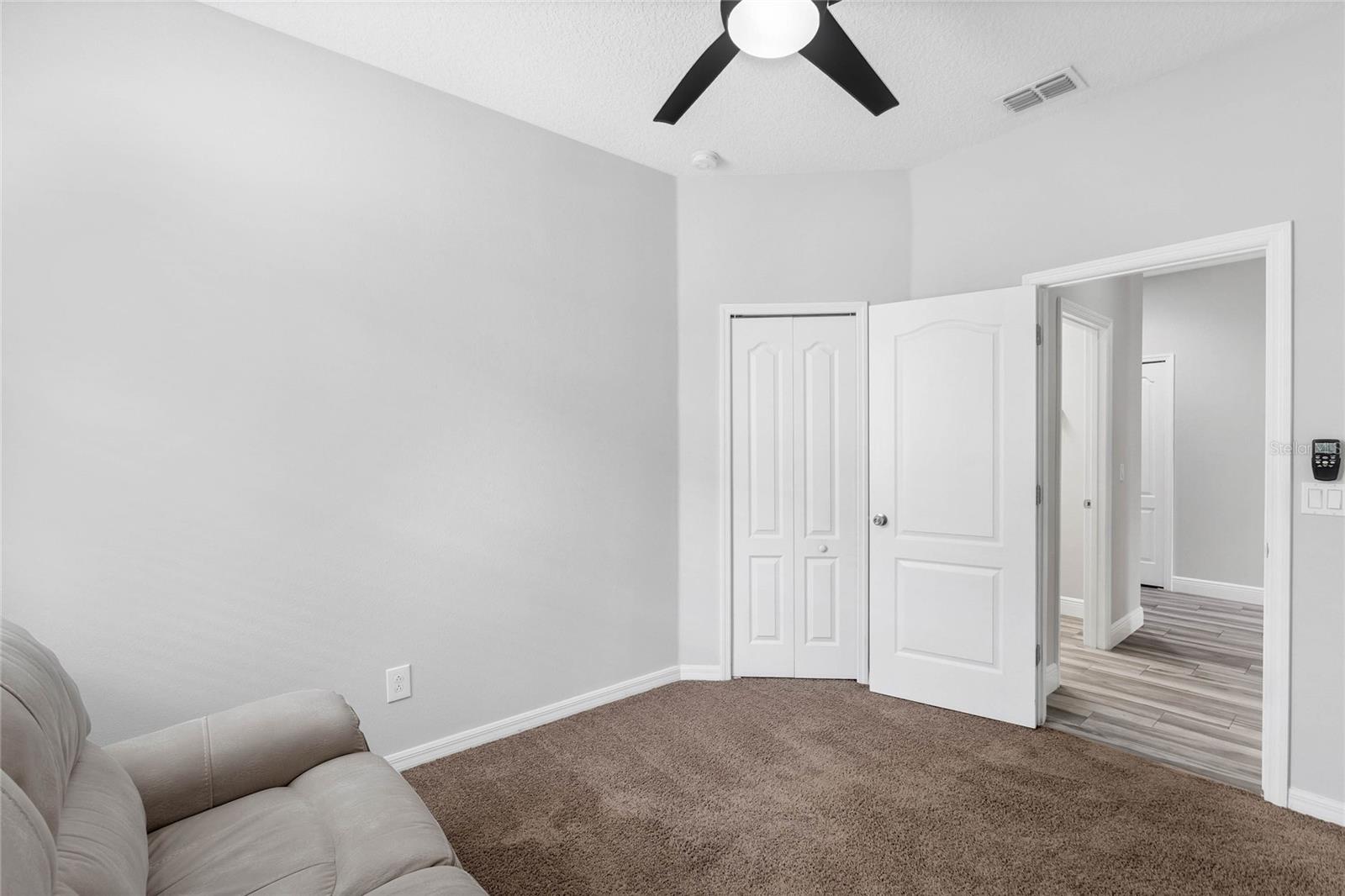 1126 WHITEWATER BAY DR, GROVELAND, FL, 34736